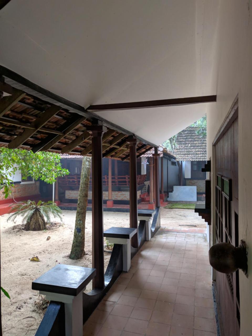 Arakkal Heritage Mararikulam Exterior foto